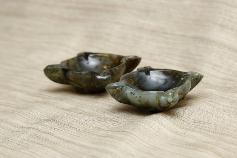 Labradorite Crystal Diya