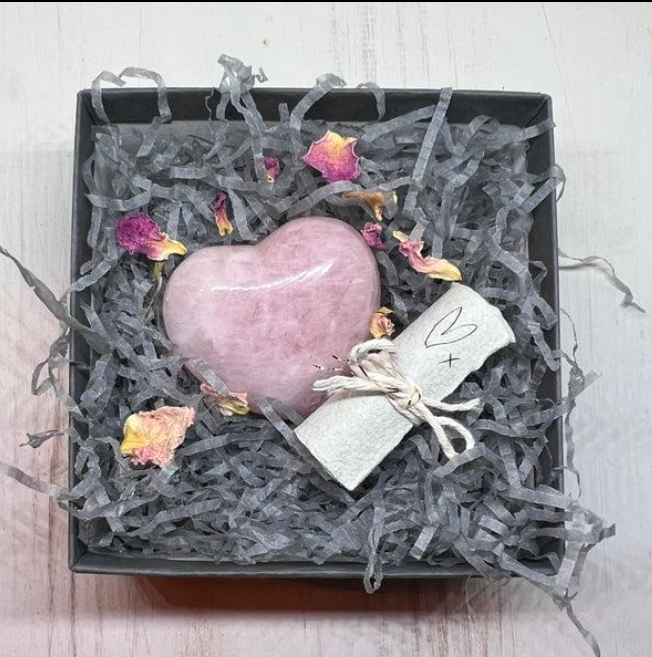 Rose quartz heart crystal in a premium gift box with dried flowers