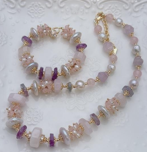 Rose quartz pearl and amethyst gemstone jewellery set
