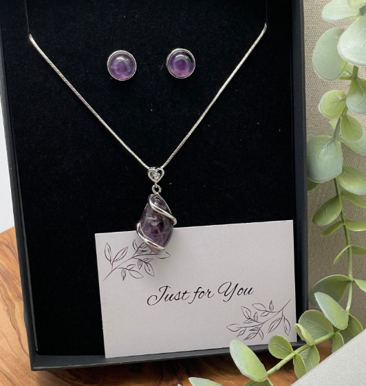 Premium wellness crystal gift box for parents